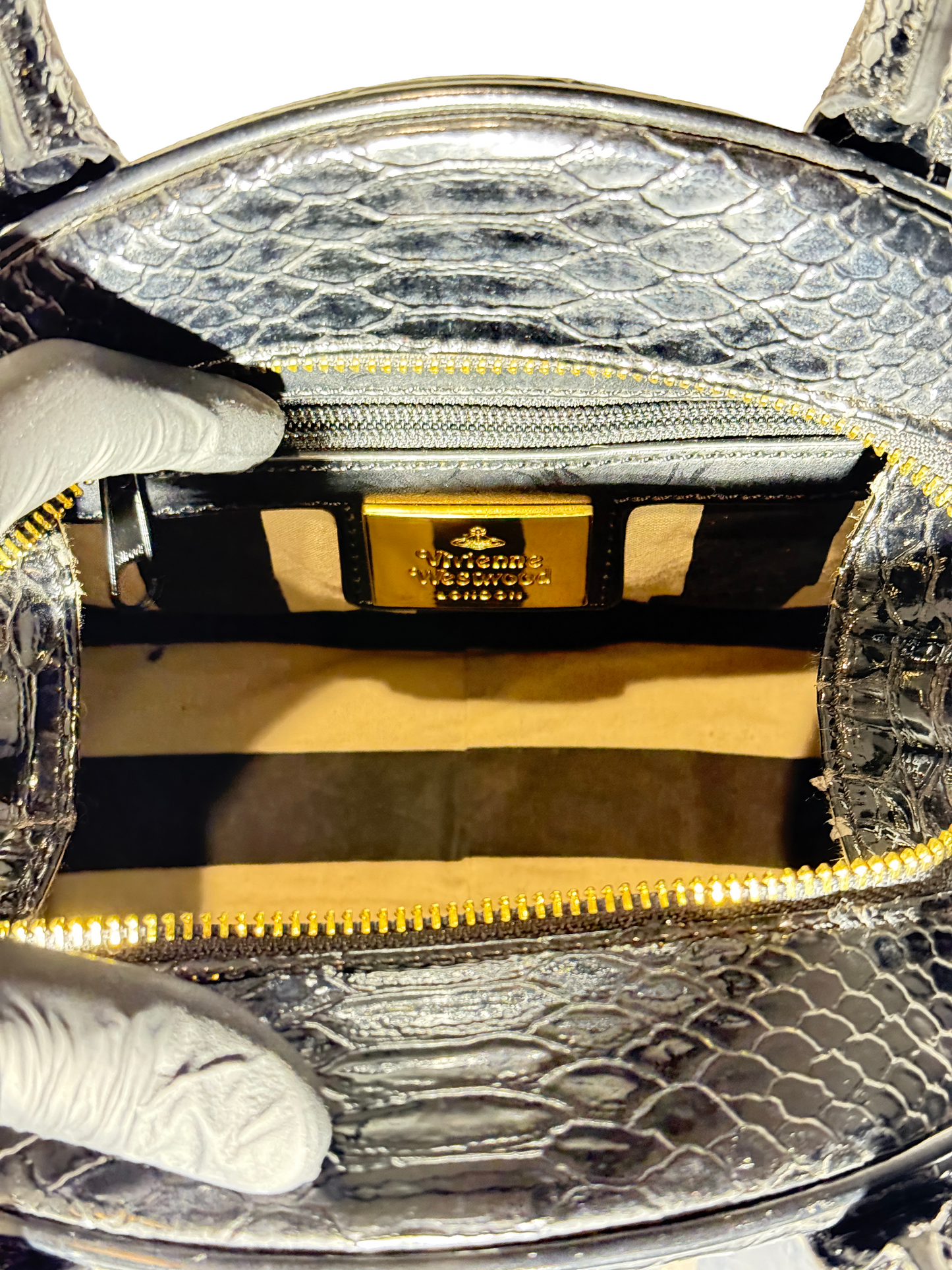 SAC A MAIN VIVIENNE WESTWOOD – BOWLING CUIR NOIR PYTHON